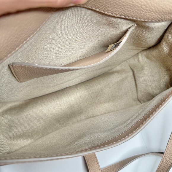 Chloé Marcie Medium Leather Crossbody - Nomad Beige - Picture 7 of 12